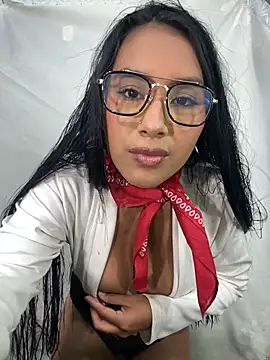 Snapshot of Nana-Benavides chatting on 05/28/26, 07:33 Nana-Benavides online show from 05/28/26, 07:33