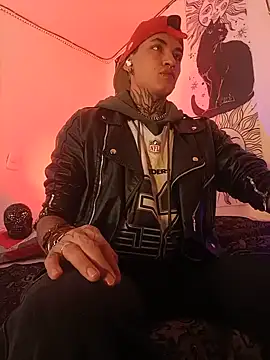 AlecBanne  online show from 06/24/26, 05:34