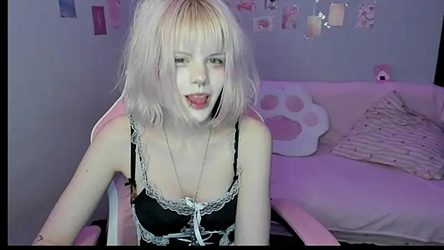 VelvetAlice online show from 07/14/26, 08:36