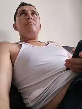 Kkjjjjnbbj online show from 05/28/26, 10:07