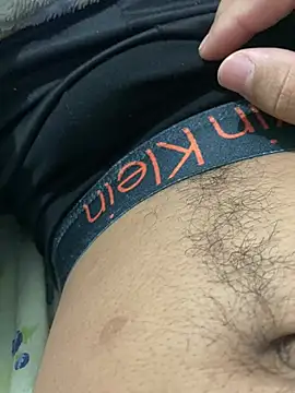 Snapshot of Edilson2109 chatting on 06/09/26, 02:12 Edilson2109 online show from 06/09/26, 02:12