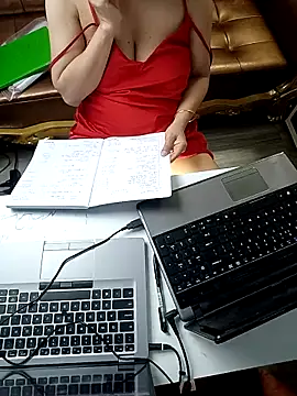 Julie-Rosee online show from 05/24/26, 03:55