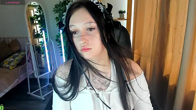 Emma-Blissa online show from 07/05/26, 08:21