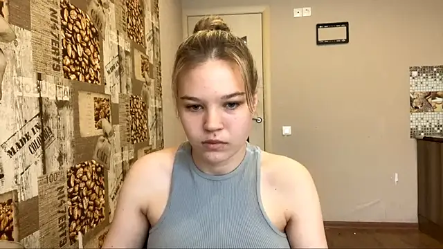HellyRay online show from 05/26/26, 01:07