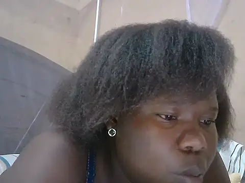 Snapshot of sexykendy03 chatting on 05/27/26, 05:21 sexykendy03 online show from 05/27/26, 05:21