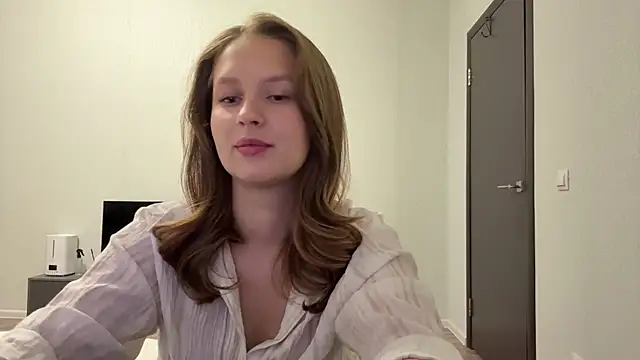 Snapshot of Beverly_Smith chatting on 06/04/26, 05:19 Beverly Smith online show from 06/04/26, 05:19