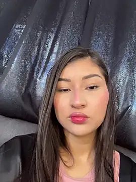 Aylin-fire online show from 06/04/26, 06:14