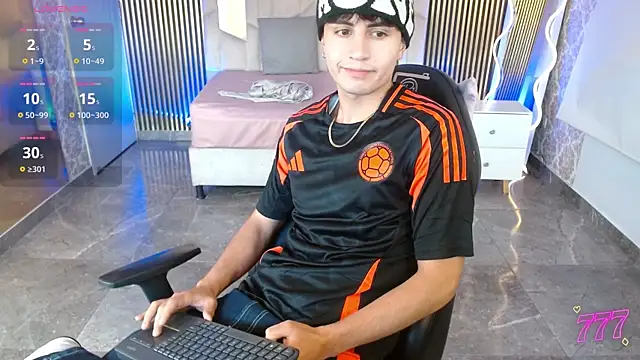 Kyler tay online show from 07/24/26, 12:14