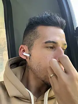 Liamsexy20 online show from 06/11/26, 08:07