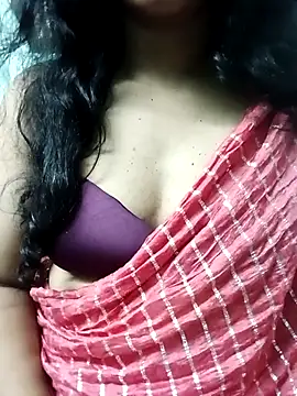 roopa   online show from 06/18/26, 02:23