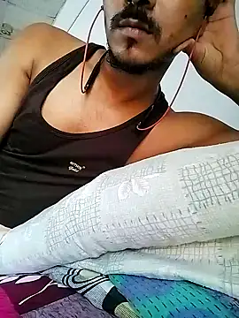 bisexualpratyush1996 online show from 06/23/26, 11:41