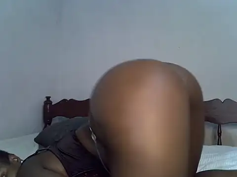 Snapshot of Barbianaa671 chatting on 05/27/26, 04:04 Barbianaa671 online show from 05/27/26, 04:04