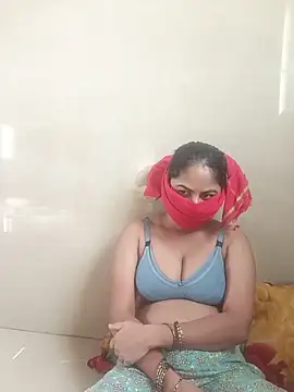 Snapshot of sakshi_moni chatting on 06/10/26, 02:01 sakshi moni online show from 06/10/26, 02:01