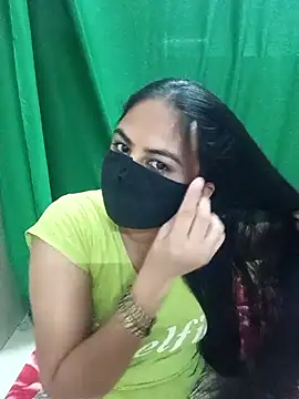 Snapshot of sakshi_moni chatting on 06/17/26, 03:46 sakshi moni online show from 06/17/26, 03:46
