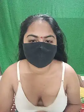 Snapshot of sakshi_moni chatting on 06/19/26, 04:00 sakshi moni online show from 06/19/26, 04:00