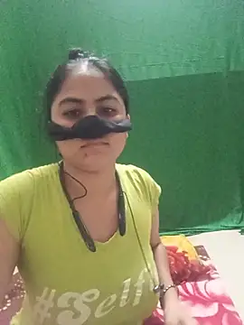 Snapshot of sakshi_moni chatting on 06/24/26, 03:00 sakshi moni online show from 06/24/26, 03:00