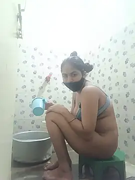 Snapshot of sakshi_moni chatting on 06/27/26, 01:10 sakshi moni online show from 06/27/26, 01:10