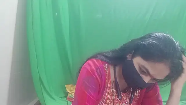 Snapshot of sakshi_moni chatting on 07/03/26, 04:24 sakshi moni online show from 07/03/26, 04:24