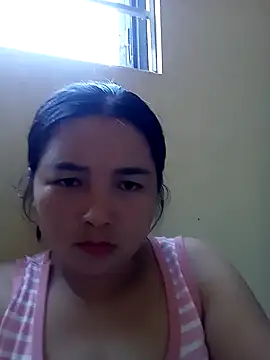 Giee00 online show from 05/27/26, 01:35