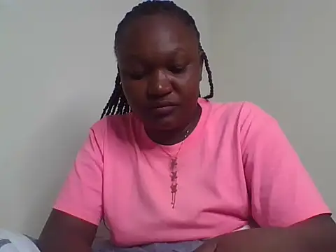 Snapshot of caddy008 chatting on 07/04/26, 03:13 caddy008 online show from 07/04/26, 03:13