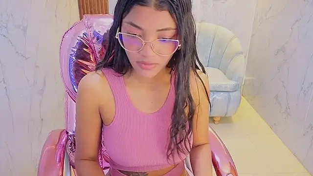 valentina gomez s online show from 05/26/26, 12:45