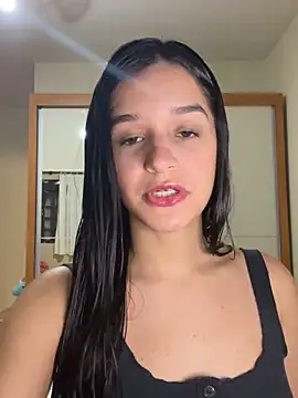 julhya duarte online show from 05/27/26, 03:53