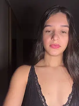 julhya duarte online show from 05/29/26, 05:11