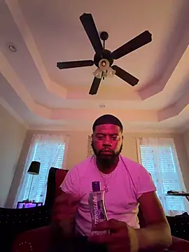 Snapshot of rico_suave21 chatting on 05/24/26, 11:26 rico suave21 online show from 05/24/26, 11:26