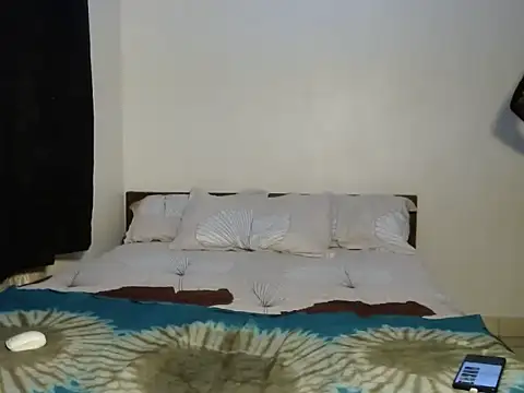 Slimm Thickk  online show from 05/27/26, 01:57