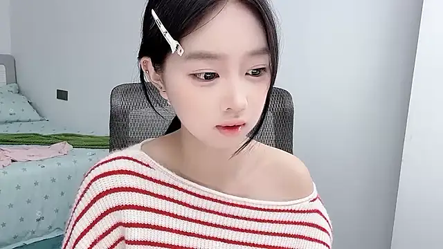 Yoyo33355 online show from 06/30/26, 03:51