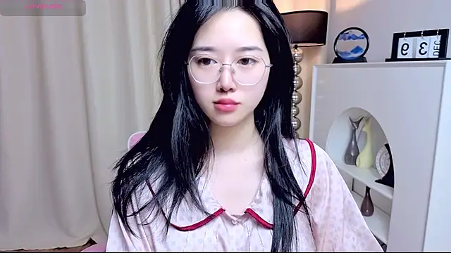 miuu6868 online show from 06/06/26, 02:05