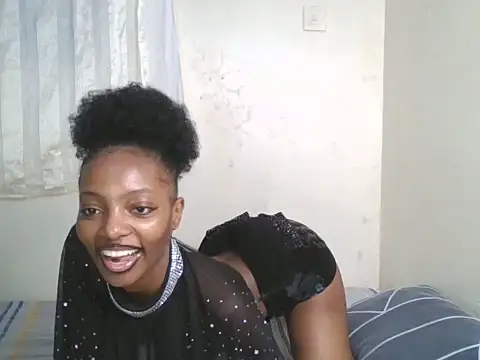 Snapshot of CUTE-MESSY chatting on 06/19/26, 06:07 CUTE-MESSY online show from 06/19/26, 06:07