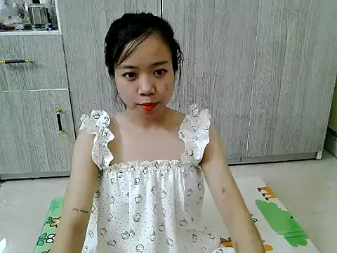 Nellid079 online show from 05/28/26, 02:36