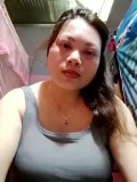 Snapshot of Qie_qir chatting on 05/27/26, 02:52 Qie qir online show from 05/27/26, 02:52