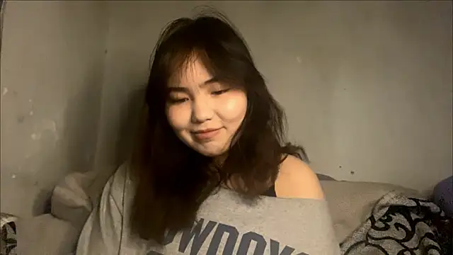 Molly Teddy online show from 05/30/26, 07:44