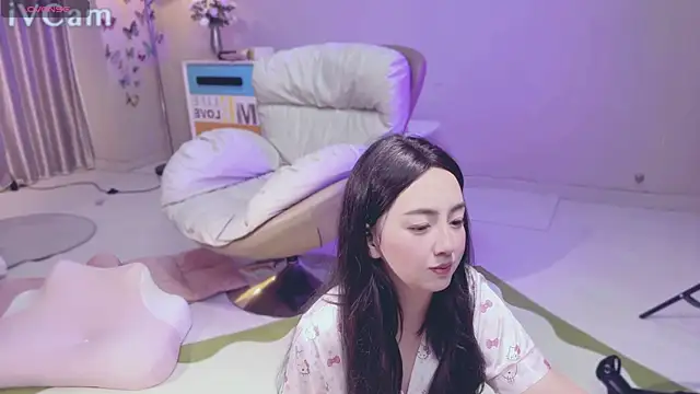 qianqianliao online show from 07/01/26, 05:31