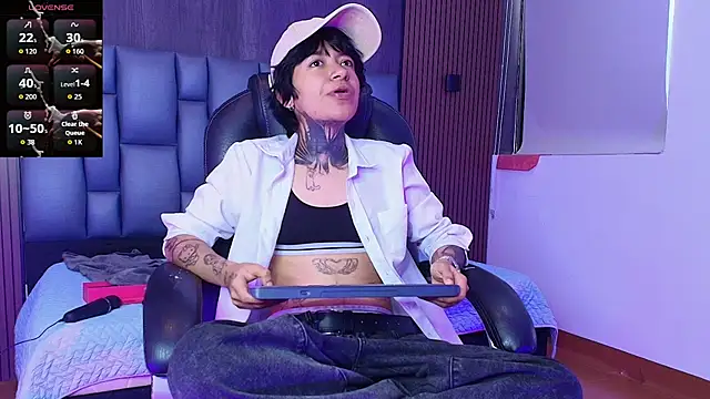 hottiesjuls online show from 07/11/26, 09:49
