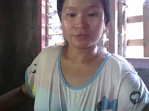 Snapshot of xxslutasian69xx chatting on 06/07/26, 11:41 xxslutasian69xx online show from 06/07/26, 11:41
