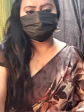 Snapshot of Meera_mia chatting on 06/03/26, 12:24 Meera mia online show from 06/03/26, 12:24