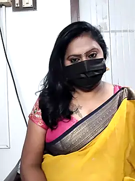 Snapshot of Meera_mia chatting on 06/24/26, 09:03 Meera mia online show from 06/24/26, 09:03