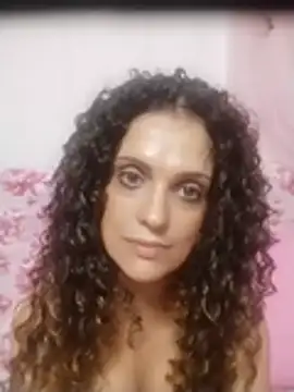 Snapshot of angelaxxx83 chatting on 07/23/26, 11:30 angelaxxx83 online show from 07/23/26, 11:30