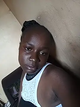 Snapshot of Ebonylouisa chatting on 07/16/26, 07:47 Ebonylouisa online show from 07/16/26, 07:47