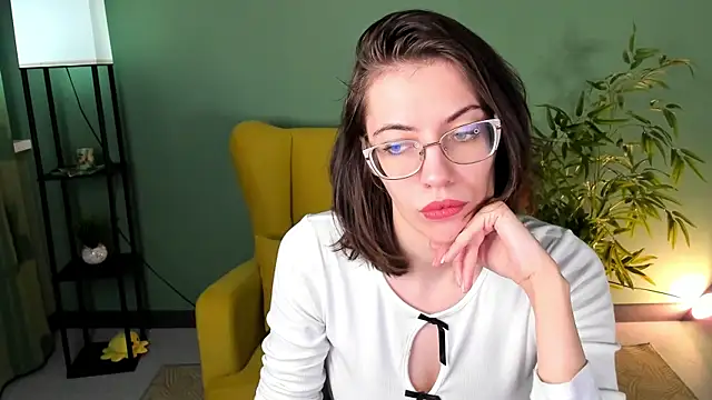 eva sicret online show from 06/04/26, 04:29