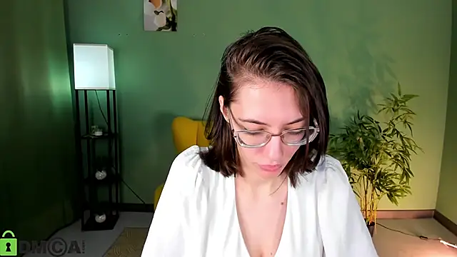 eva sicret online show from 06/07/26, 04:16