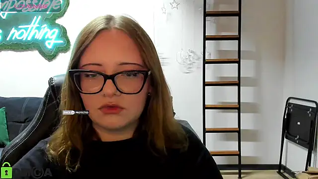 JuliNy x online show from 05/27/26, 06:16
