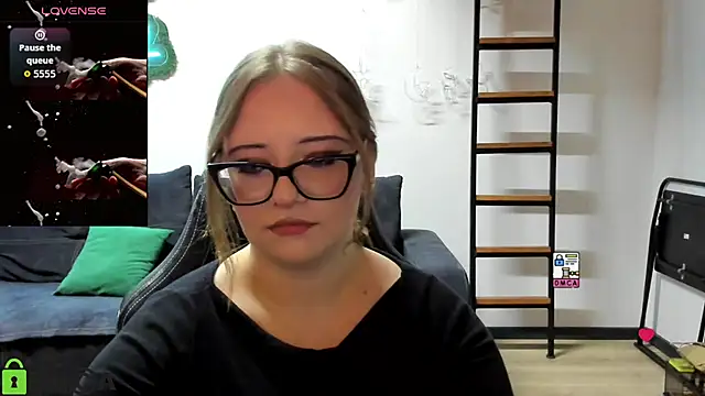 JuliNy x online show from 06/03/26, 02:33