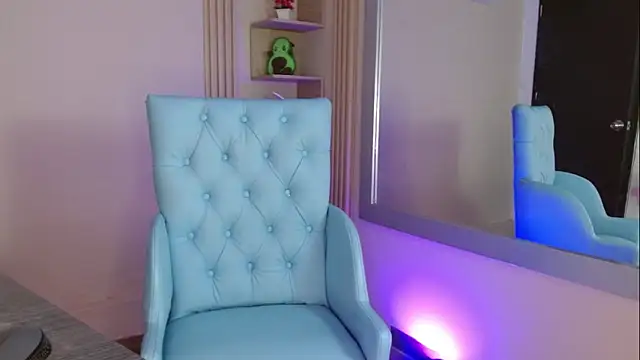  cloe 21 online show from 05/30/26, 12:35