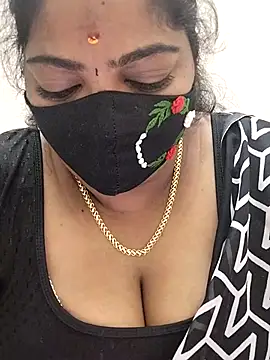 Snapshot of Sindhu-31 chatting on 06/23/26, 05:16 Sindhu-31 online show from 06/23/26, 05:16