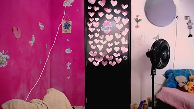 luna ass12 online show from 06/30/26, 03:24