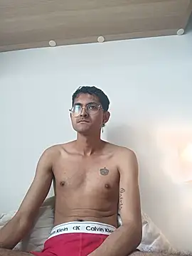 xanderlover online show from 06/02/26, 05:37